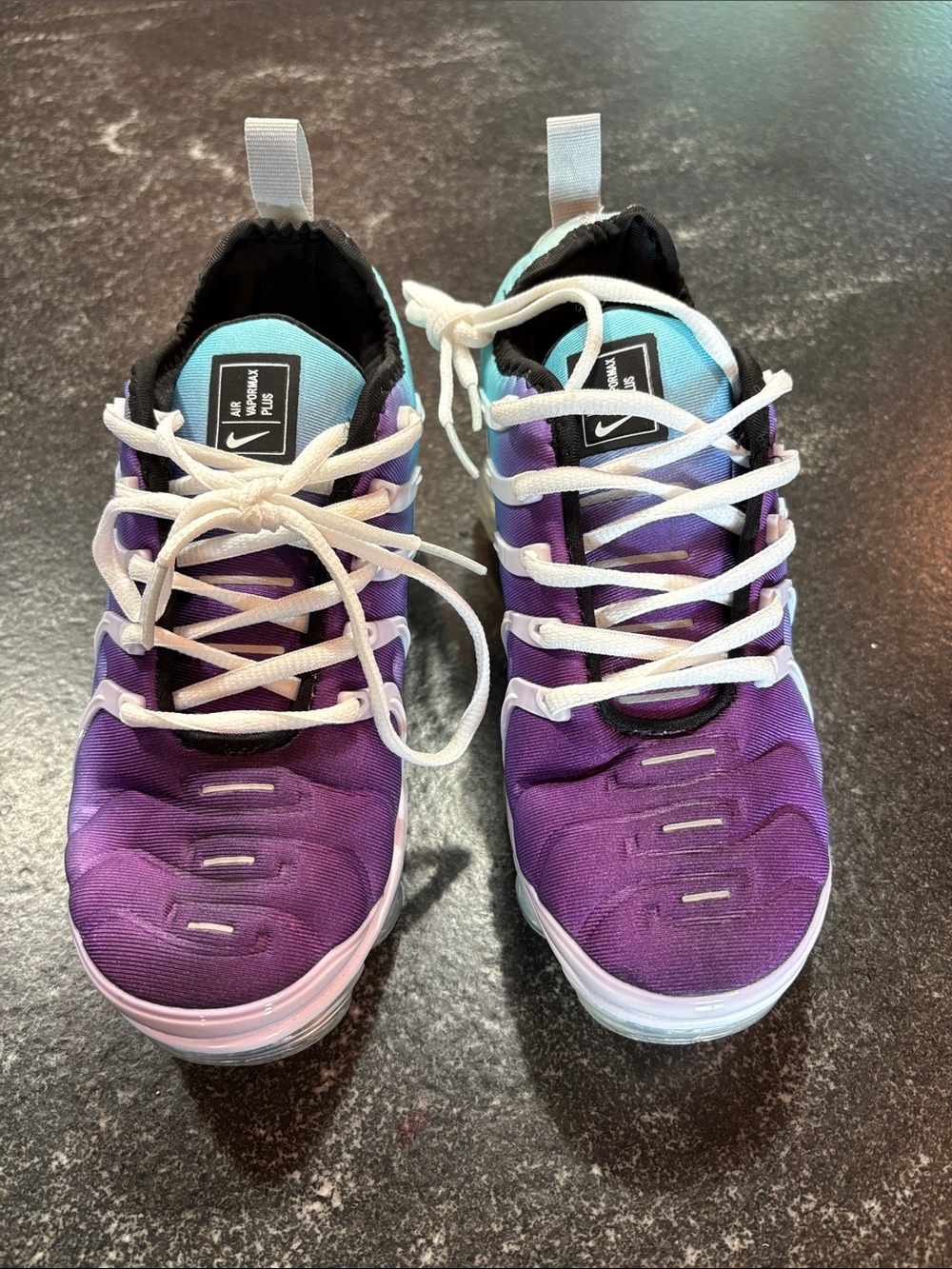 Nike Air Vapermax Plus Sneakers